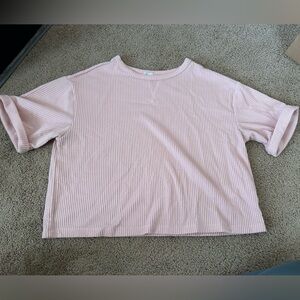 Francesca's Collections Light Pink Ribbed Boxy Crop Tee